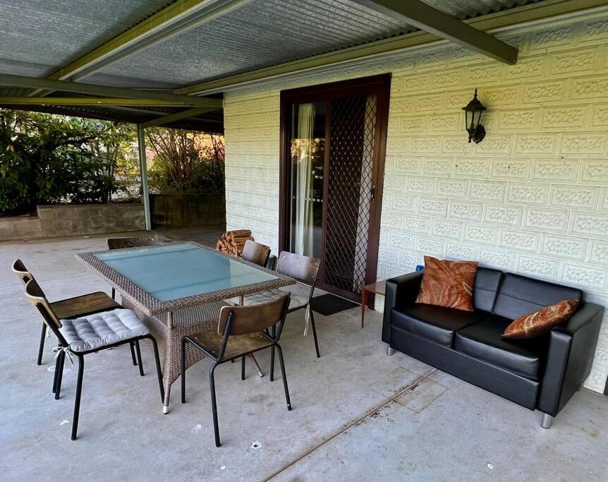 Beautiful 1960S Home In Historic Yackandandah Exterior photo