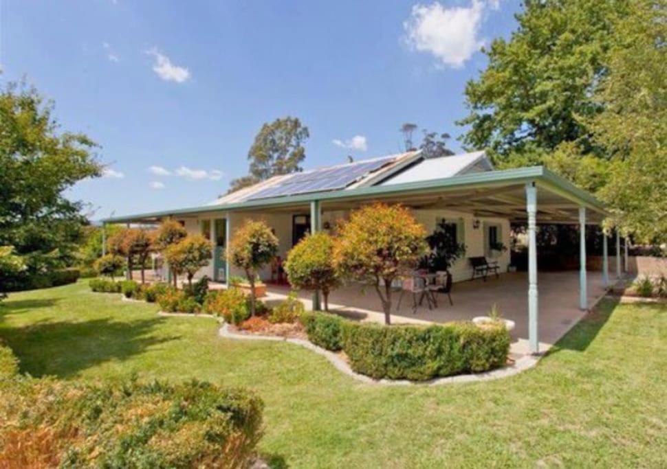 Beautiful 1960S Home In Historic Yackandandah Exterior photo